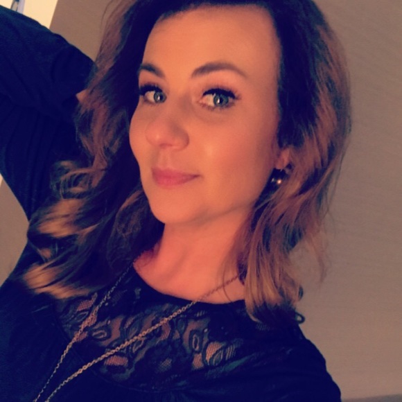 Meet your Posher, Carey - Picture 3 of 7